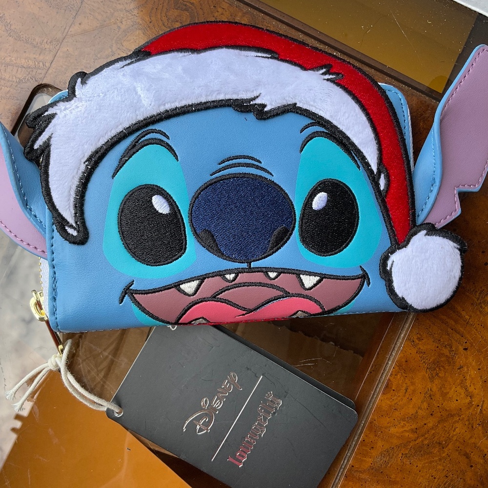 Disney Stitch wallet loungefly